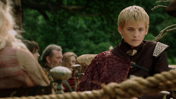 extant_GameOfThrones_1x04-CripplesBastardsAndBrokenThings_4830
