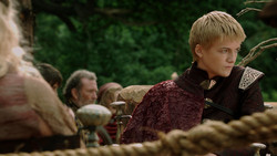 extant_GameOfThrones_1x04-CripplesBastardsAndBrokenThings_4831