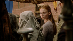 extant_GameOfThrones_1x04-CripplesBastardsAndBrokenThings_4834