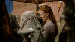 extant_GameOfThrones_1x04-CripplesBastardsAndBrokenThings_4836