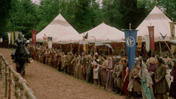 extant_GameOfThrones_1x04-CripplesBastardsAndBrokenThings_4909