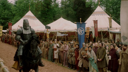 extant_GameOfThrones_1x04-CripplesBastardsAndBrokenThings_4912