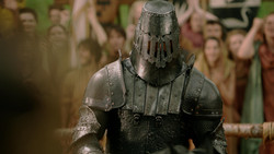 extant_GameOfThrones_1x04-CripplesBastardsAndBrokenThings_4954
