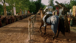 extant_GameOfThrones_1x04-CripplesBastardsAndBrokenThings_4973