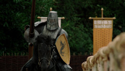 extant_GameOfThrones_1x04-CripplesBastardsAndBrokenThings_4983