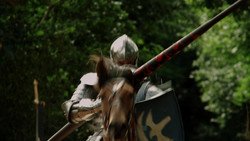 extant_GameOfThrones_1x04-CripplesBastardsAndBrokenThings_4989