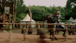 extant_GameOfThrones_1x04-CripplesBastardsAndBrokenThings_4991