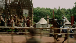 extant_GameOfThrones_1x04-CripplesBastardsAndBrokenThings_4992