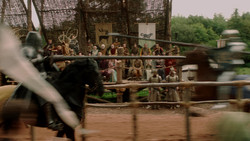 extant_GameOfThrones_1x04-CripplesBastardsAndBrokenThings_4995