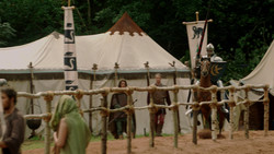 extant_GameOfThrones_1x04-CripplesBastardsAndBrokenThings_5014