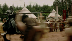 extant_GameOfThrones_1x04-CripplesBastardsAndBrokenThings_5022