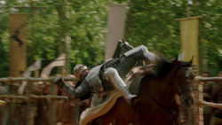 extant_GameOfThrones_1x04-CripplesBastardsAndBrokenThings_5034