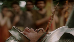 extant_GameOfThrones_1x04-CripplesBastardsAndBrokenThings_5068
