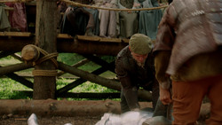 extant_GameOfThrones_1x04-CripplesBastardsAndBrokenThings_5089