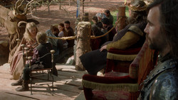 extant_GameOfThrones_1x04-CripplesBastardsAndBrokenThings_5125
