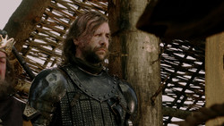 extant_GameOfThrones_1x04-CripplesBastardsAndBrokenThings_5171