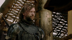 extant_GameOfThrones_1x04-CripplesBastardsAndBrokenThings_5175
