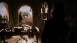 extant_GameOfThrones_1x04-CripplesBastardsAndBrokenThings_5273