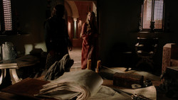 extant_GameOfThrones_1x04-CripplesBastardsAndBrokenThings_5276