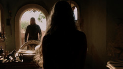 extant_GameOfThrones_1x04-CripplesBastardsAndBrokenThings_5279