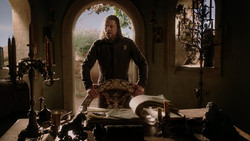 extant_GameOfThrones_1x04-CripplesBastardsAndBrokenThings_5324