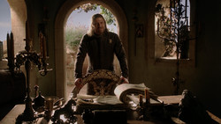 extant_GameOfThrones_1x04-CripplesBastardsAndBrokenThings_5329