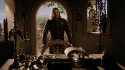 extant_GameOfThrones_1x04-CripplesBastardsAndBrokenThings_5331