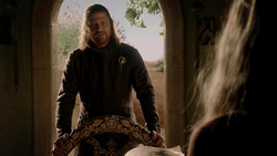 extant_GameOfThrones_1x04-CripplesBastardsAndBrokenThings_5349