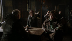 extant_GameOfThrones_1x04-CripplesBastardsAndBrokenThings_5460