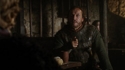 extant_GameOfThrones_1x04-CripplesBastardsAndBrokenThings_5532