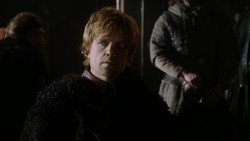 extant_GameOfThrones_1x04-CripplesBastardsAndBrokenThings_5696