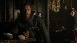 extant_GameOfThrones_1x04-CripplesBastardsAndBrokenThings_5750