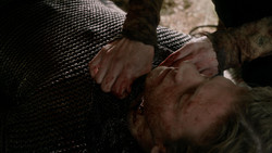 extant_GameOfThrones_1x05-TheWolfAndTheLion_0050
