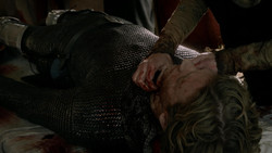extant_GameOfThrones_1x05-TheWolfAndTheLion_0053