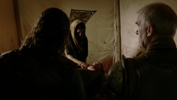 extant_GameOfThrones_1x05-TheWolfAndTheLion_0105