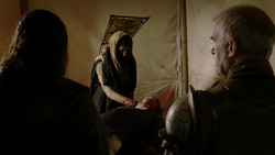 extant_GameOfThrones_1x05-TheWolfAndTheLion_0108