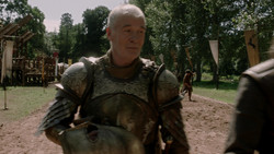 extant_GameOfThrones_1x05-TheWolfAndTheLion_0216