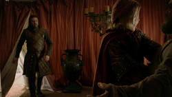 extant_GameOfThrones_1x05-TheWolfAndTheLion_0222