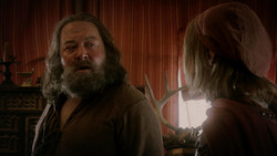 extant_GameOfThrones_1x05-TheWolfAndTheLion_0293