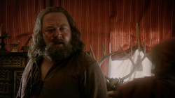 extant_GameOfThrones_1x05-TheWolfAndTheLion_0313