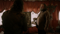 extant_GameOfThrones_1x05-TheWolfAndTheLion_0326