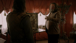 extant_GameOfThrones_1x05-TheWolfAndTheLion_0335