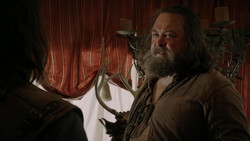 extant_GameOfThrones_1x05-TheWolfAndTheLion_0376