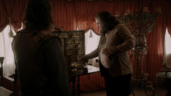 extant_GameOfThrones_1x05-TheWolfAndTheLion_0386
