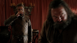 extant_GameOfThrones_1x05-TheWolfAndTheLion_0403