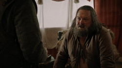 extant_GameOfThrones_1x05-TheWolfAndTheLion_0435