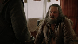 extant_GameOfThrones_1x05-TheWolfAndTheLion_0439
