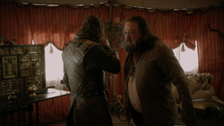 extant_GameOfThrones_1x05-TheWolfAndTheLion_0466