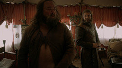 extant_GameOfThrones_1x05-TheWolfAndTheLion_0469