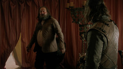 extant_GameOfThrones_1x05-TheWolfAndTheLion_0470